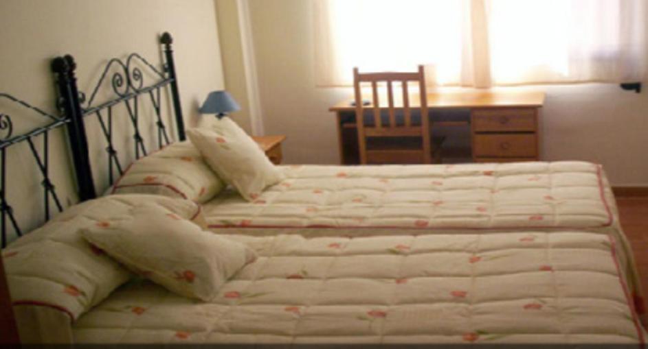 Hostal Donaire Томелосо Стая снимка